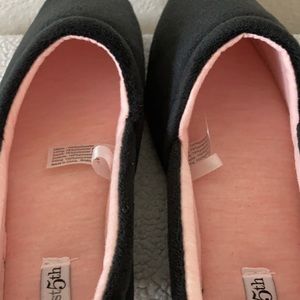 East 5th Sporty Womens Slip-On Slippers